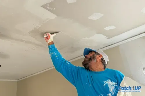 Conquering the Ceiling: Tips for Flawless Painting with Minimal Splatter